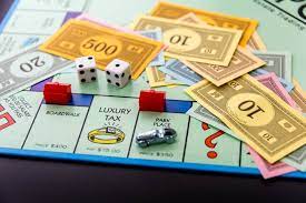Learn to Play Monopoly - The Trouble of Learning What Moves to Make